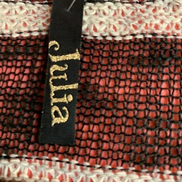 Julia L Black Tiger Graphic Open Weave Striped Back Step-Hem Cap Sleeve Top - Picture 6 of 6